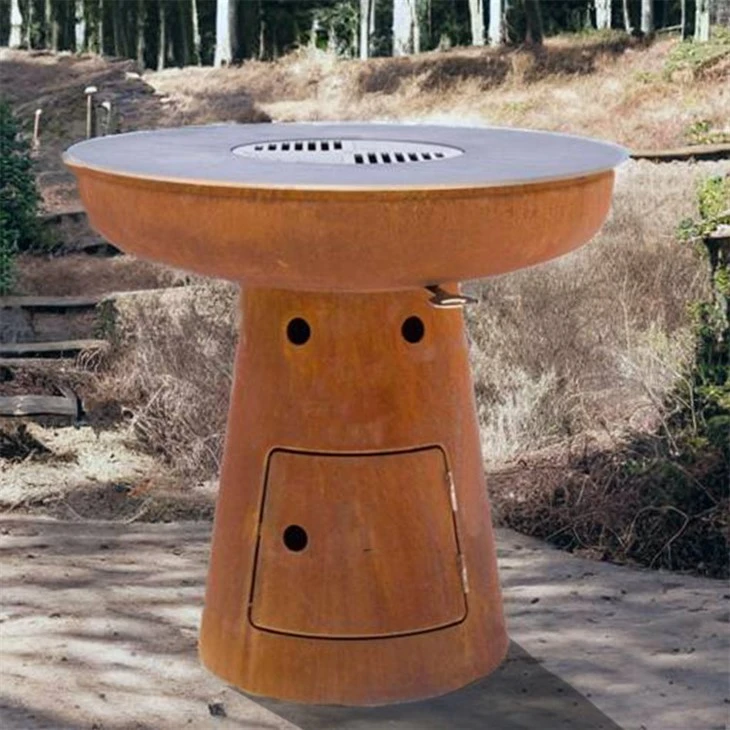 large cooking area charcoal grill