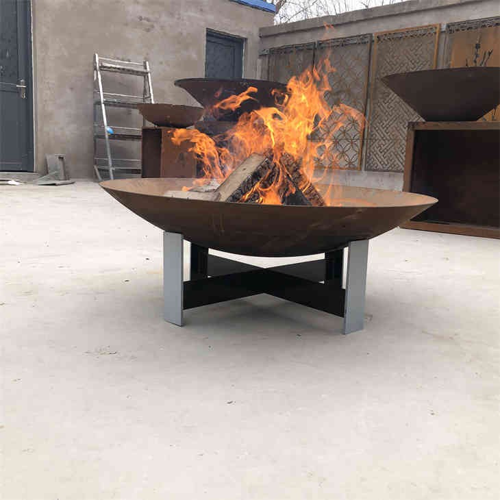Injam Ħruq tan-Nar Barra Fossa Corten Azzar